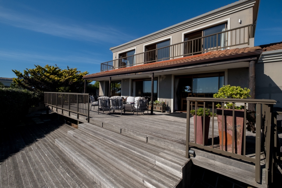 4 Bedroom Property for Sale in St Francis On Sea Eastern Cape